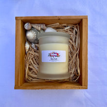 Load image into Gallery viewer, Sea Salt Scented Soy Candle