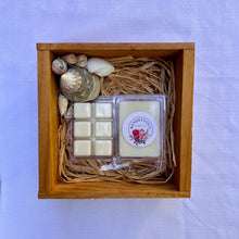 Load image into Gallery viewer, Sea Salt Scented Soy Candle