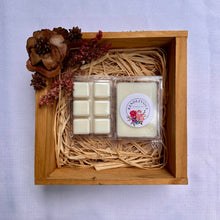 Load image into Gallery viewer, Myrrh and Musk Scented Soy Candle