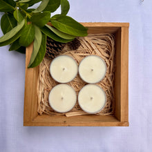 Load image into Gallery viewer, Kakadu Plum Scented Soy Candle