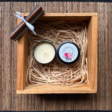 Load image into Gallery viewer, Tobacco Vanilla Scented Soy Candle