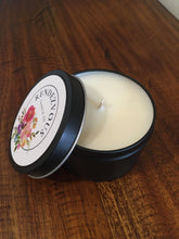 Load image into Gallery viewer, Lemongrass and Persian Lime.