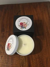 Load image into Gallery viewer, Creamy Vanilla.