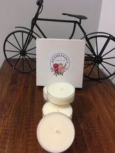 Load image into Gallery viewer, Box of 4 Cookie Time maxi soy tea lights by Rendezvous Candle Co
