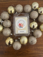 Load image into Gallery viewer, 2023 XMAS COLLECTION - GINGERBREAD SCENTED SOY CANDLE and WAX MELTS
