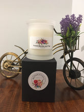 Load image into Gallery viewer, Forest Berries and Figs Scented Soy Candle
